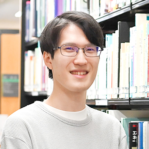 ��� �q��